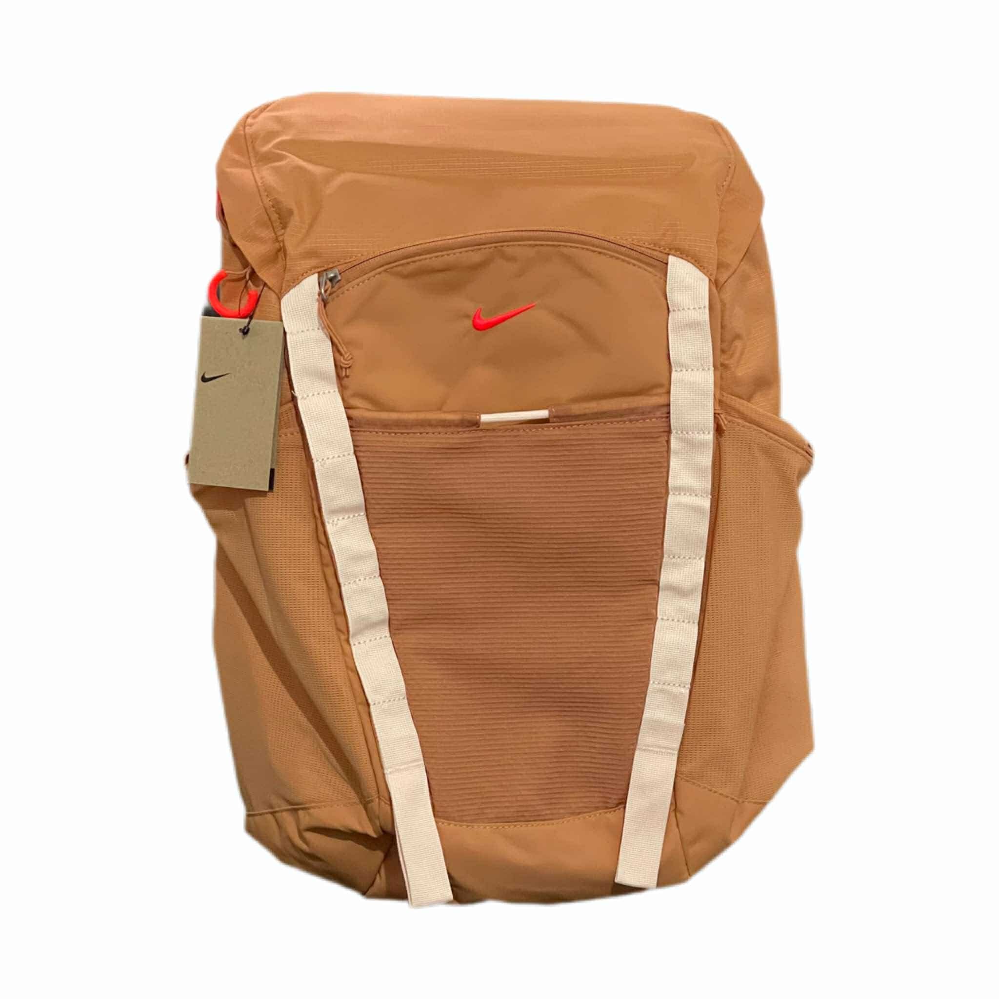 Nike | Hike Backpack (27L)